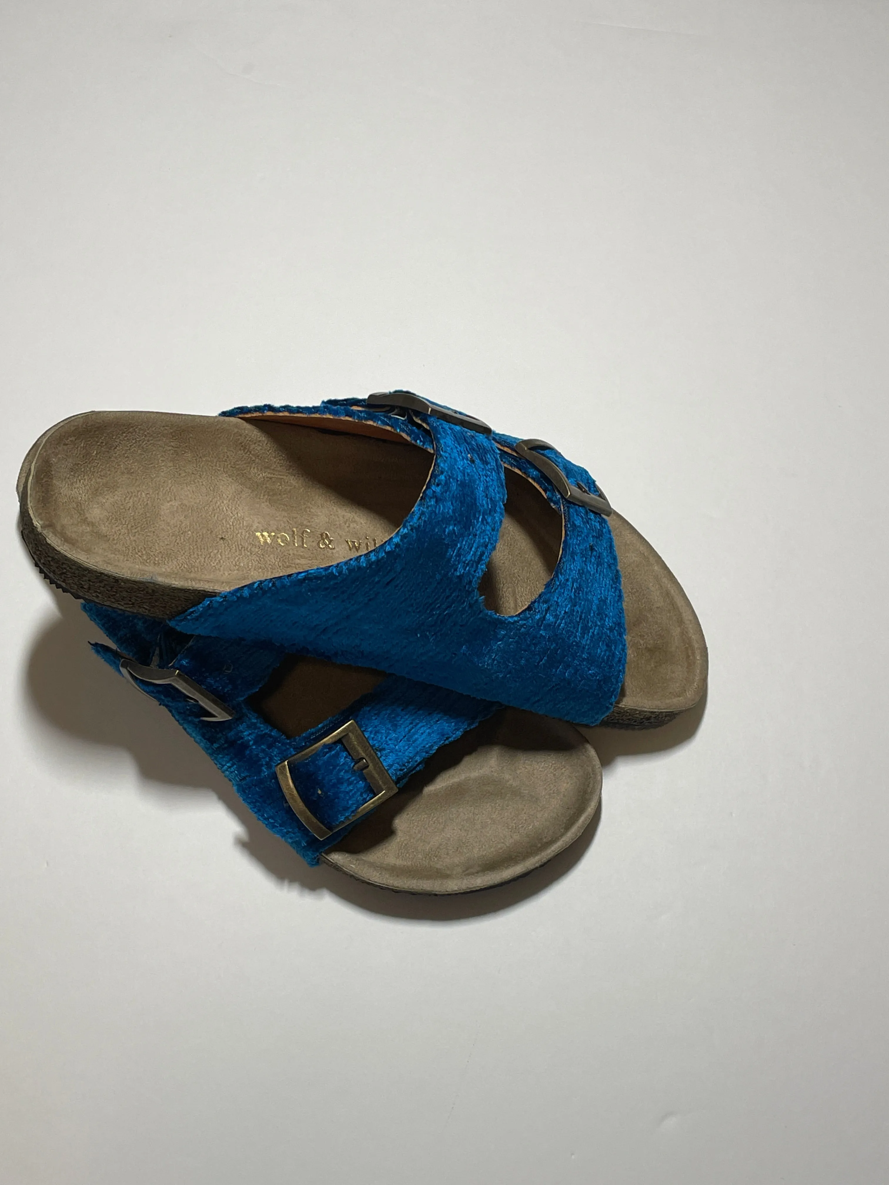 Buckle Sandal Adriata Solid