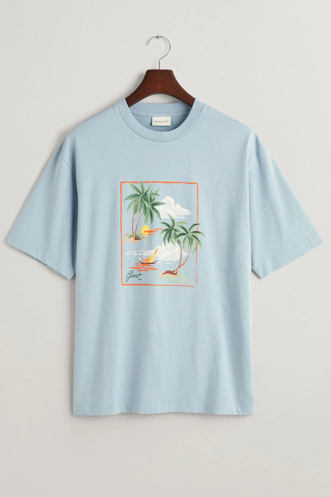 GANT - Hawaiian Printed T-Shirt in Eggshell Dove Blue 2013080 474