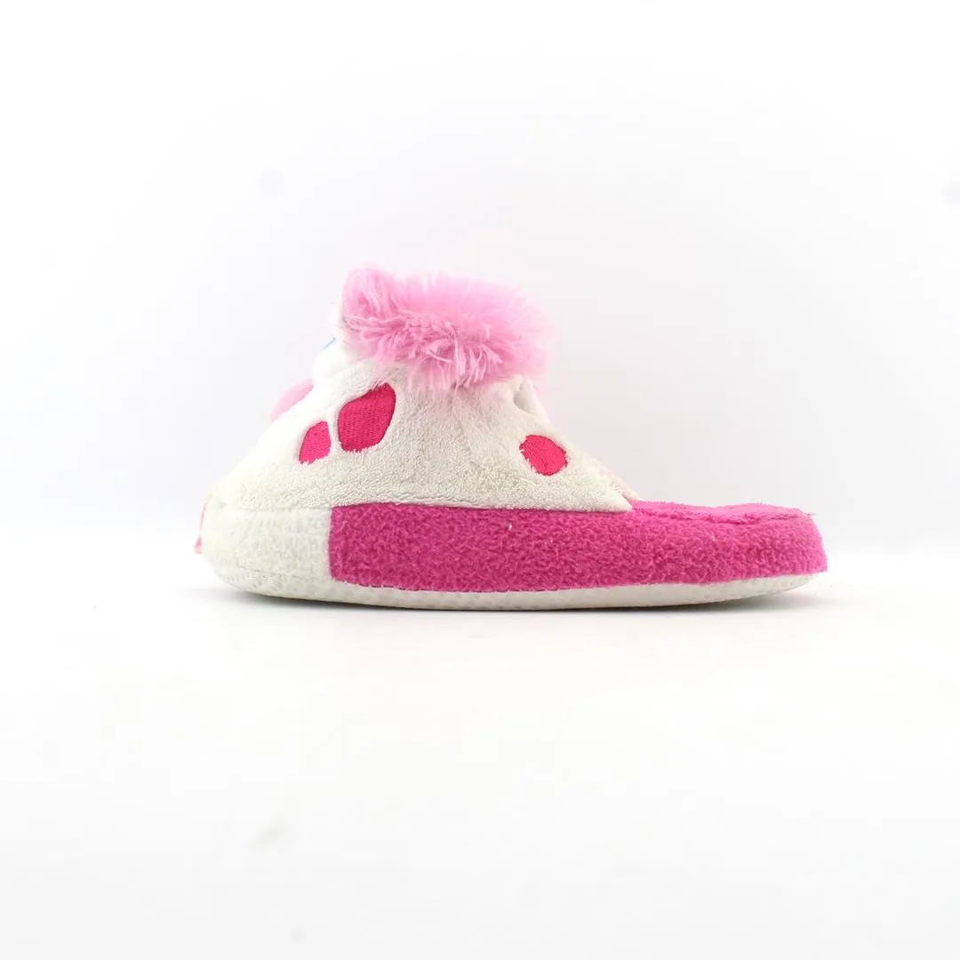 IDEAL SHOES .