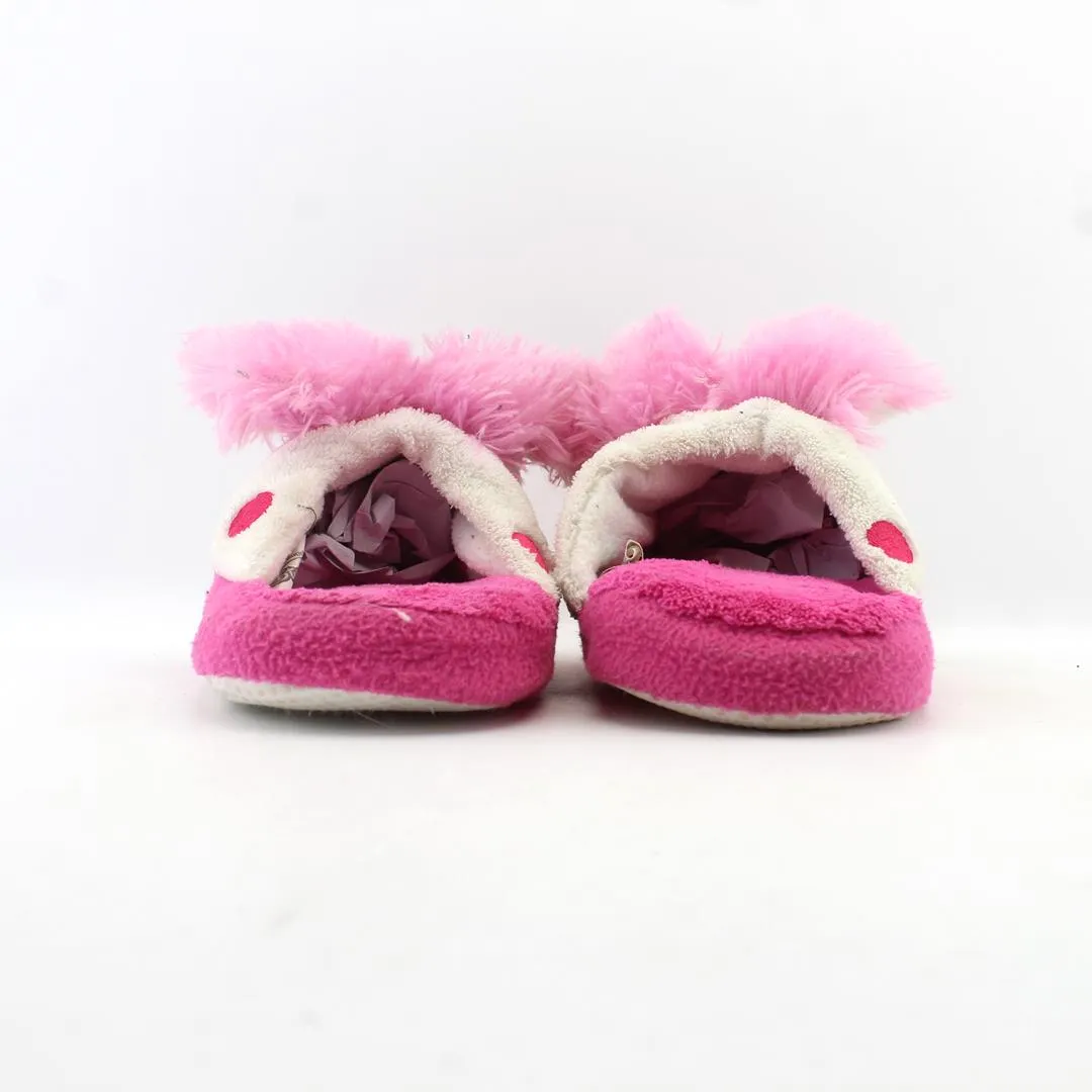 IDEAL SHOES .