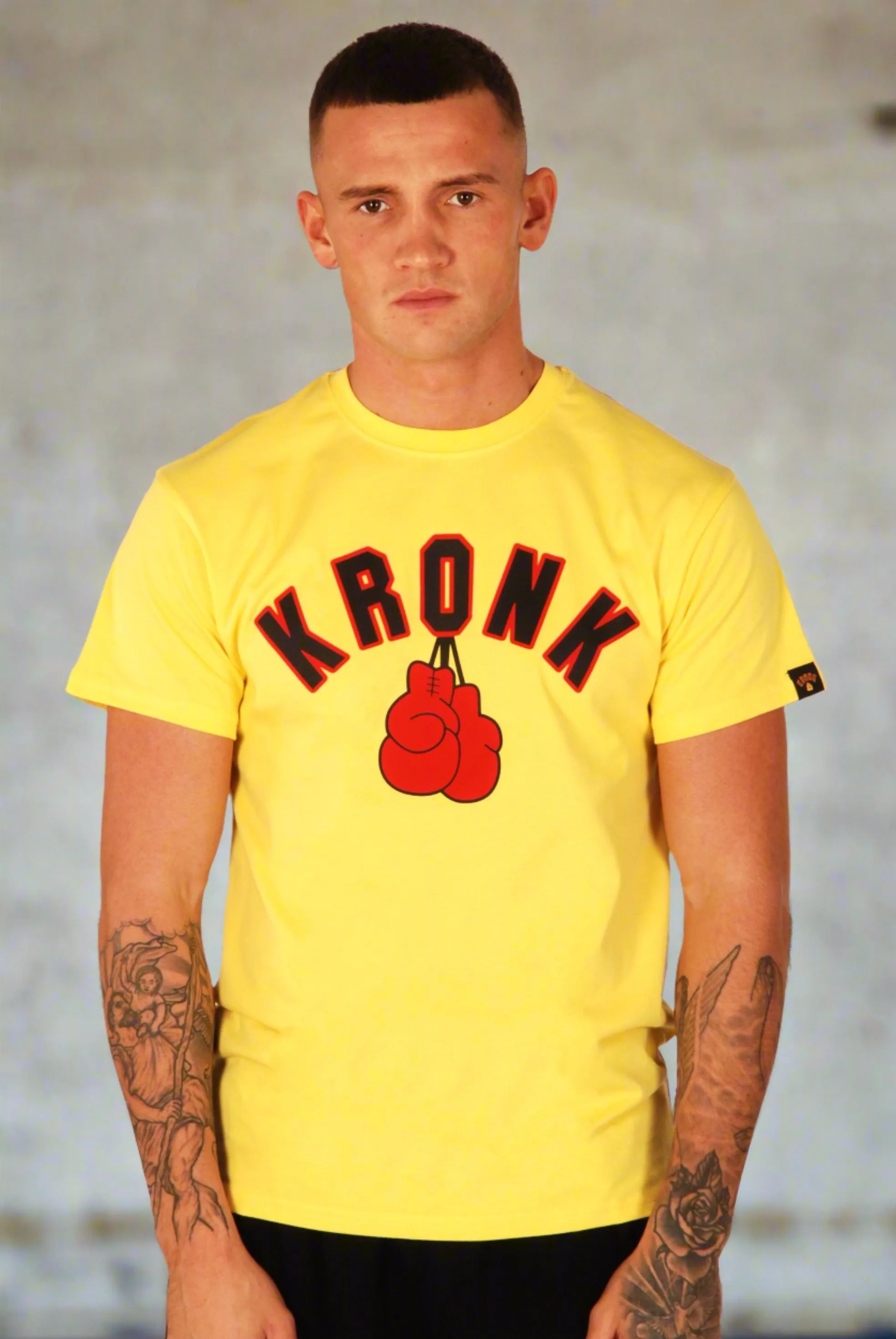 KRONK Gloves Regular Fit T Shirt Yellow