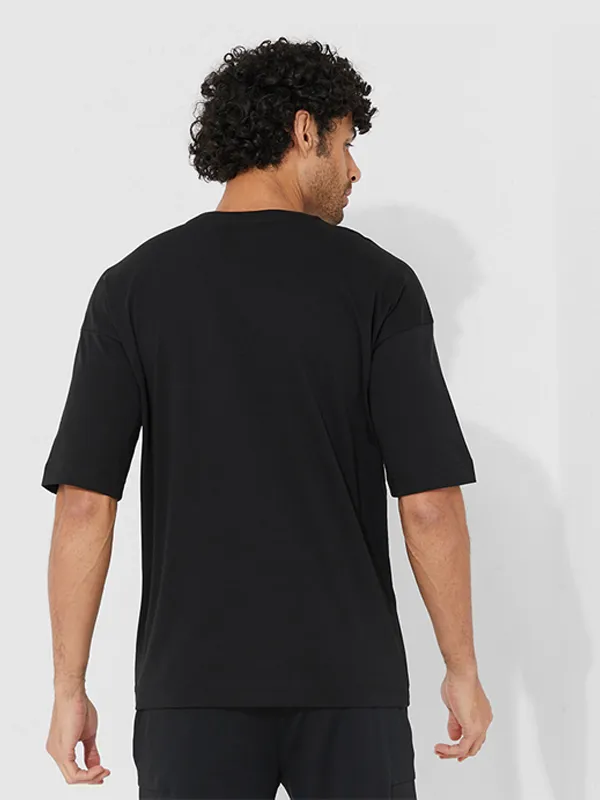 Lacquer Modern Comfort T-Shirt