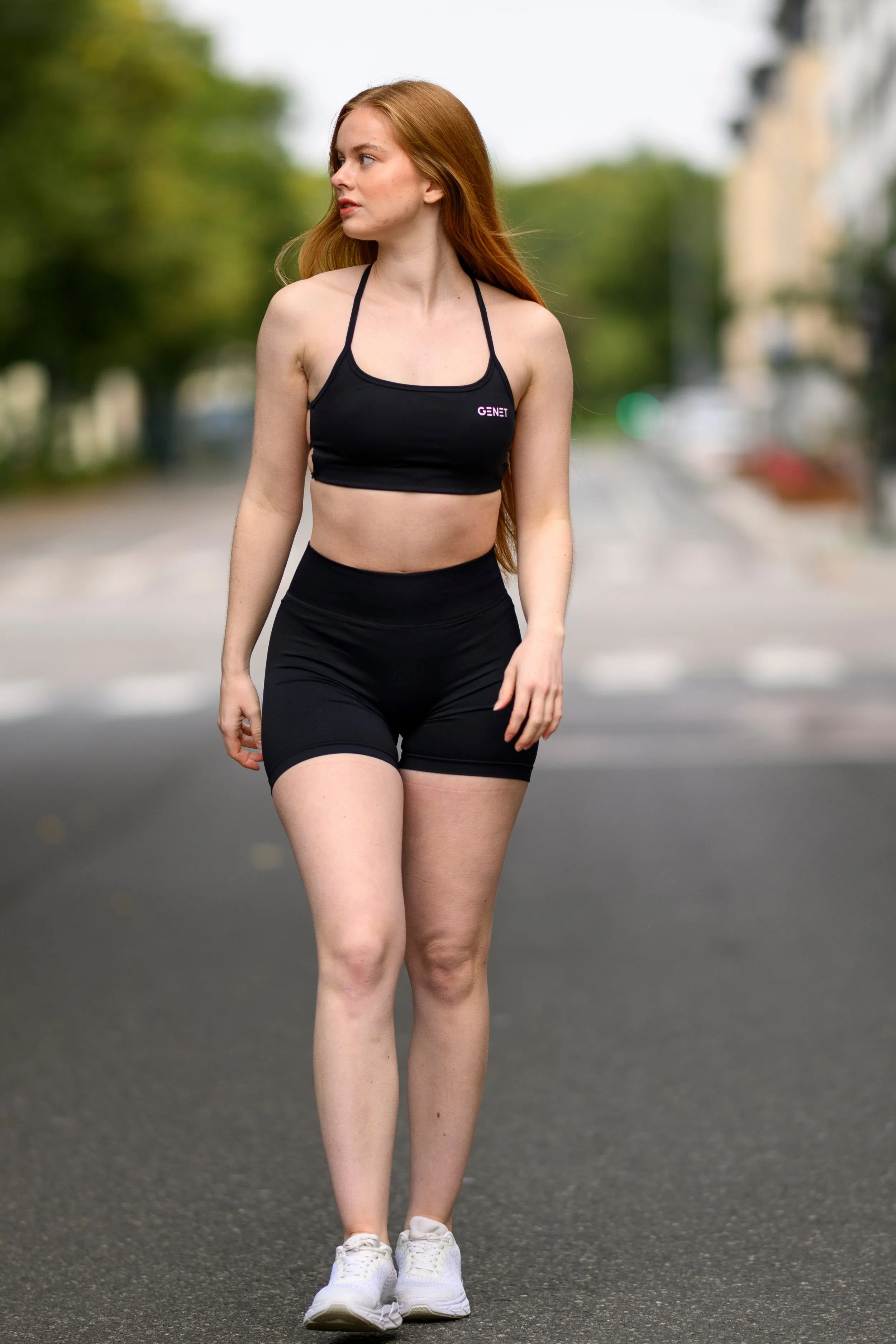 LUX SCRUNCH SHORTS | MIDNIGHT BLACK