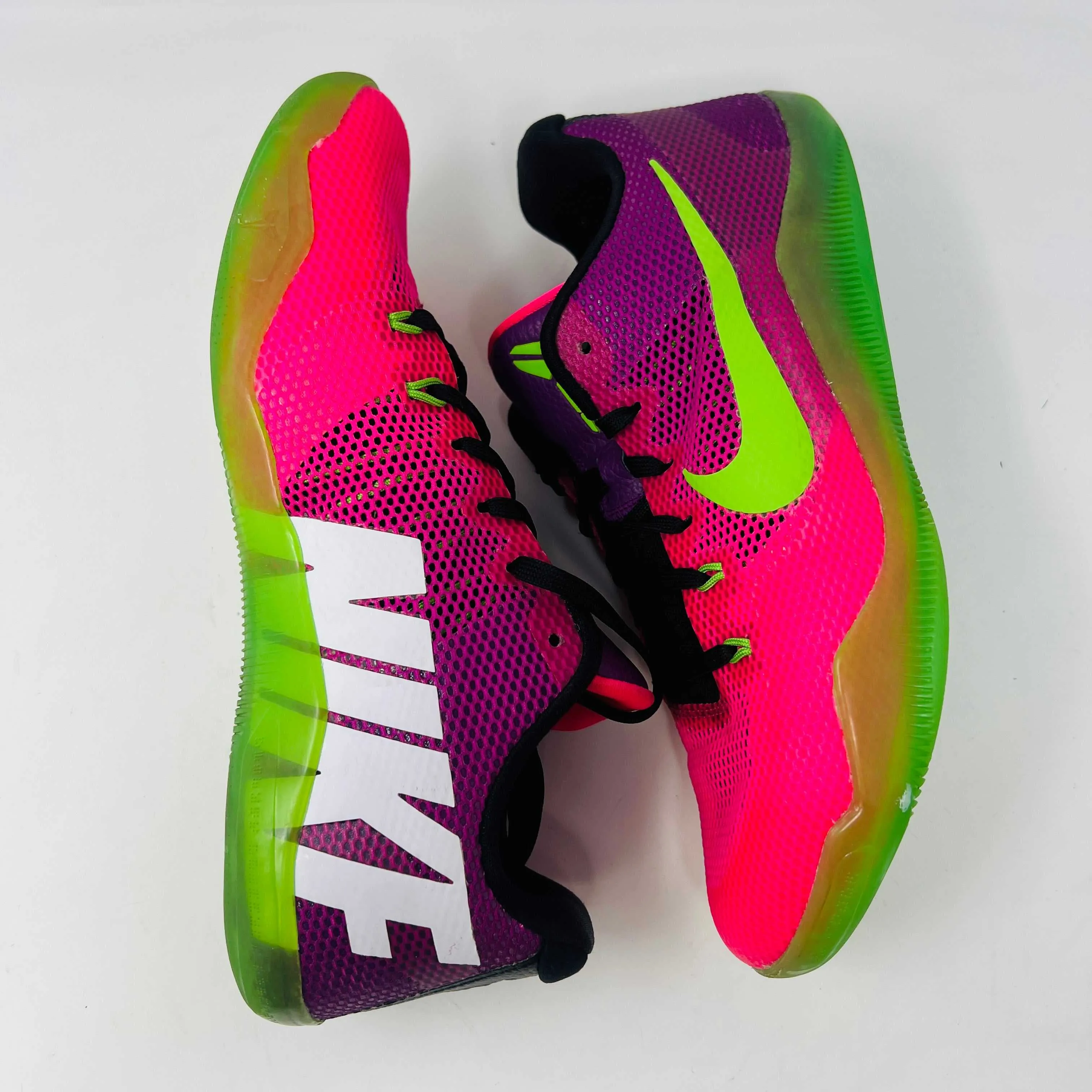 Nike Kobe 11 EM Low Mambacurial