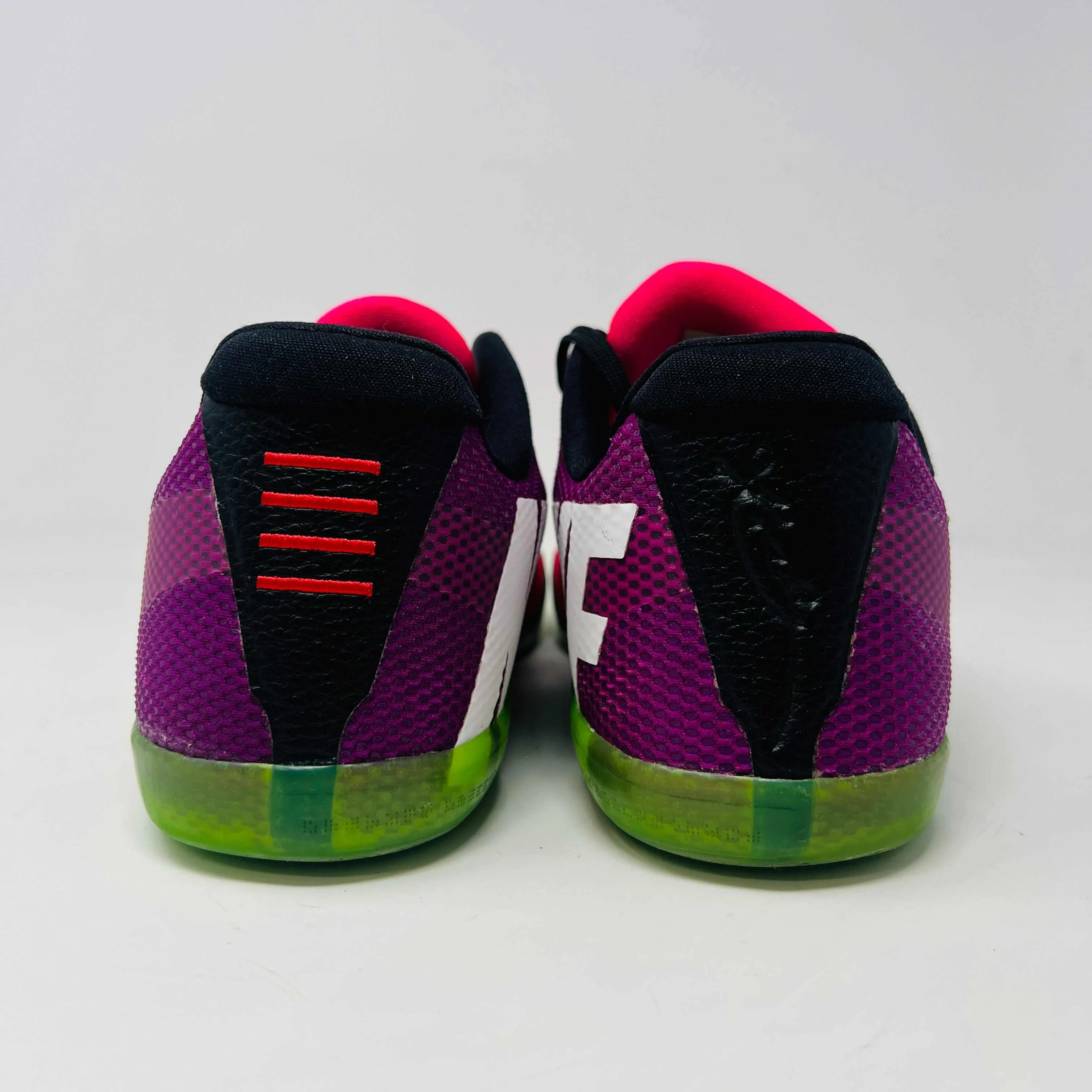 Nike Kobe 11 EM Low Mambacurial