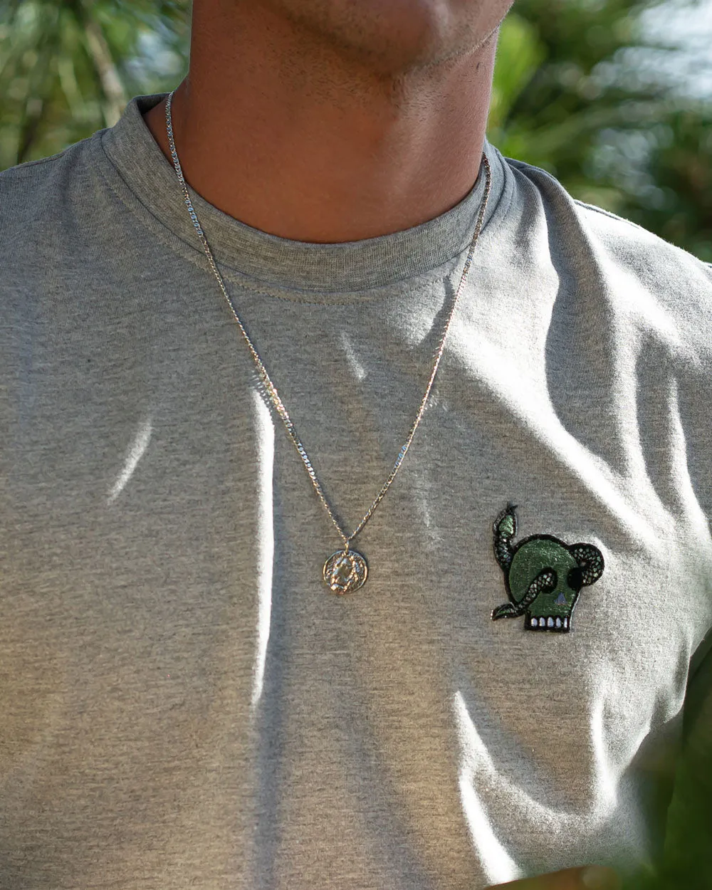 T-shirt with Green Skull