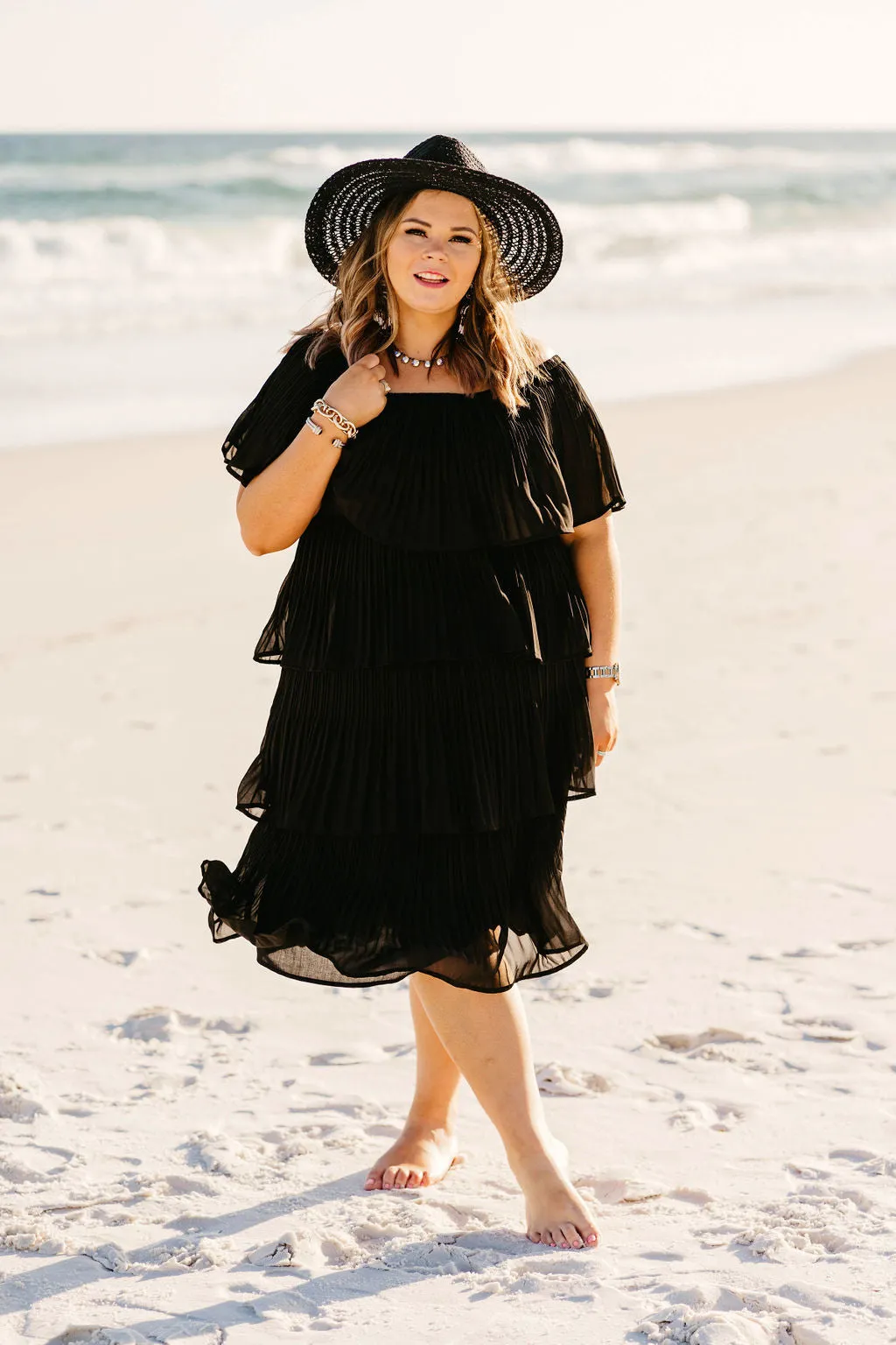 Throwing Shade Wide Brim Hat with Black Band in Black